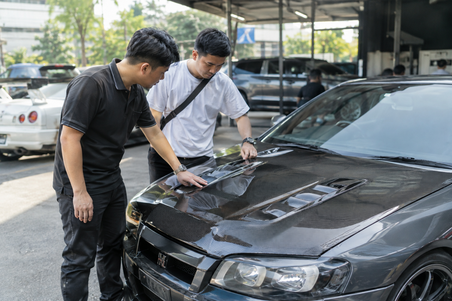 Độ nắp capo carbon phong cách JDM có thực sự đáng tiền?