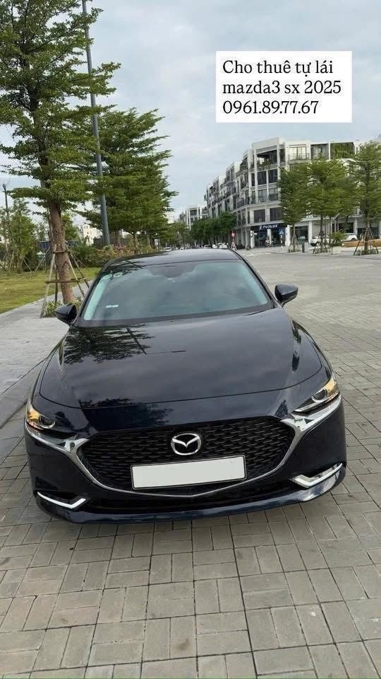 Mazda cho thuê
