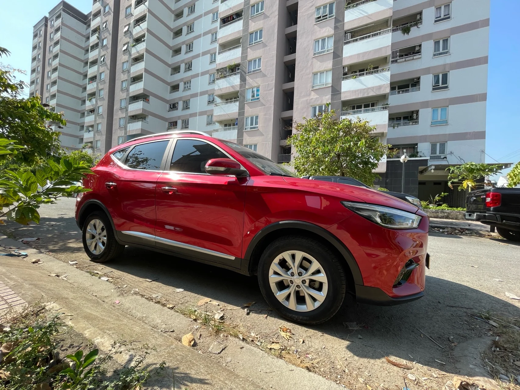 MG