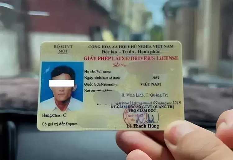Bằng C cho ph&eacute;p l&aacute;i xe tải v&agrave; xe chuy&ecirc;n d&ugrave;ng trọng tải lớn