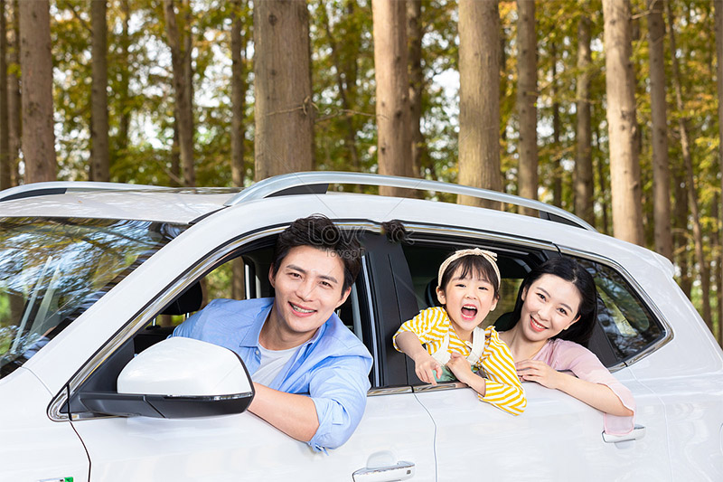 cac-mau-xe-suv-phu-hop-voi-gia-dinh-di-choi-co-tre-nho