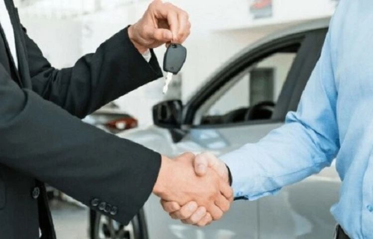 Đặt xe sớm gi&uacute;p tiết kiệm chi ph&iacute; thời gian cao điểm
