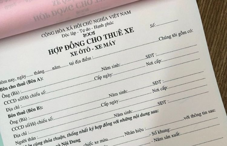 Đọc kỹ các điều khoản trong hợp đồng để đảm bảo quyền lợi