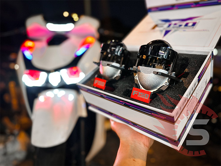 Lưu &yacute; về việc lắp th&ecirc;m đ&egrave;n ngo&agrave;i danh mục thiết kế của xe