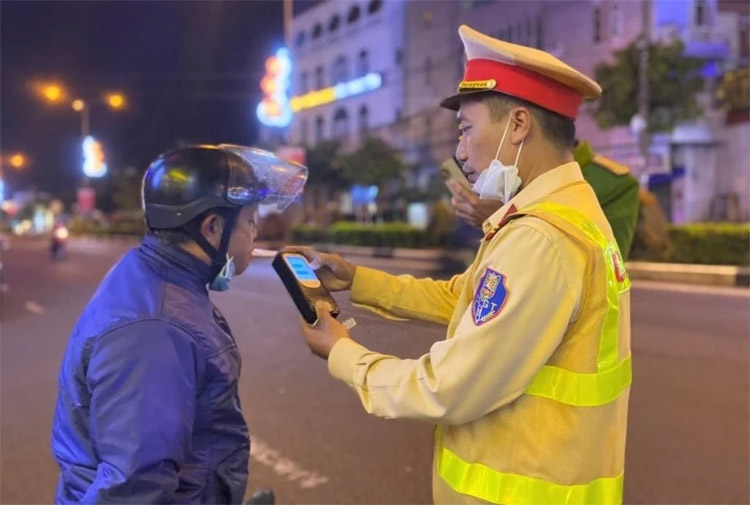 Nồng độ cồn ảnh hưởng đến phản xạ v&agrave; khả năng l&aacute;i xe an to&agrave;n