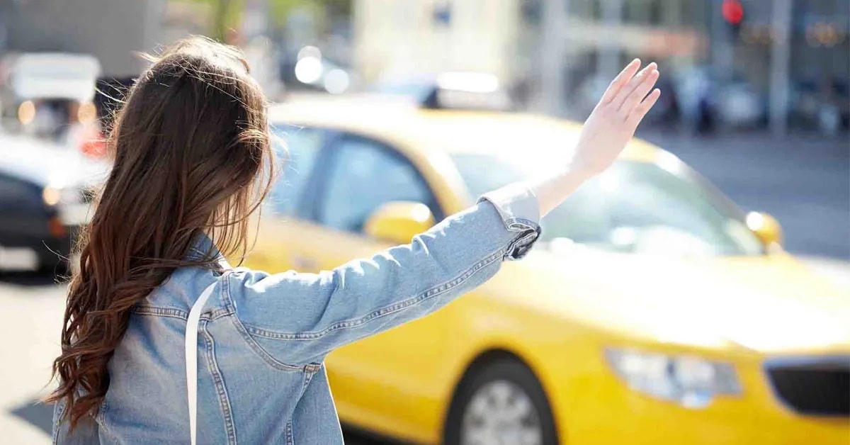 taxi-van-la-lua-chon-uu-tien-cho-cac-hanh-trinh-ngan