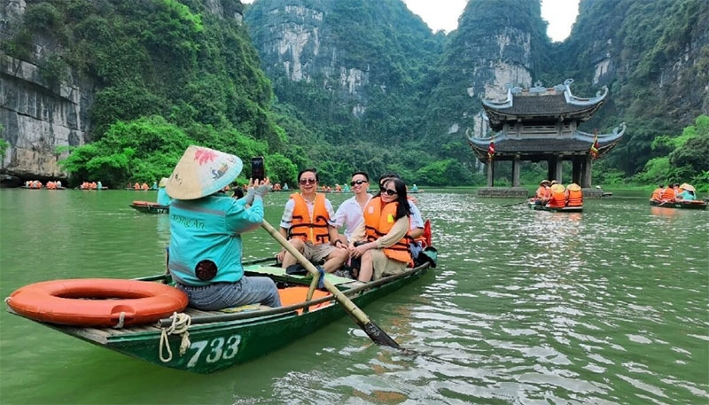 tham-quan-trang-an-trong-ngay-dau-tien-cua-chuyen-di