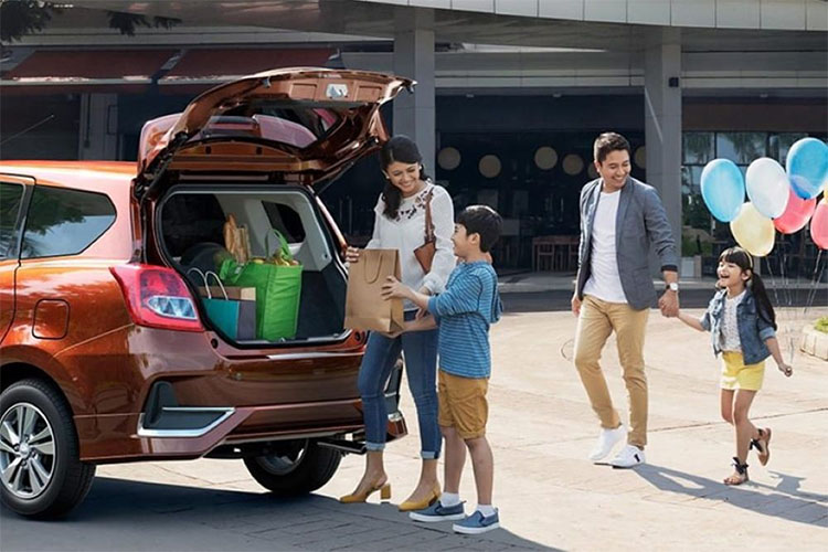 Tiết kiệm chi ph&iacute; khi đi nh&oacute;m đ&ocirc;ng người