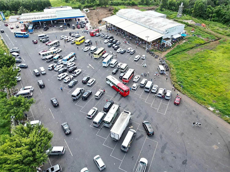 T&igrave;m hiểu trước lộ tr&igrave;nh v&agrave; trạm dừng nghỉ để c&oacute; chuyến đi an to&agrave;n v&agrave; thuận tiện nhất