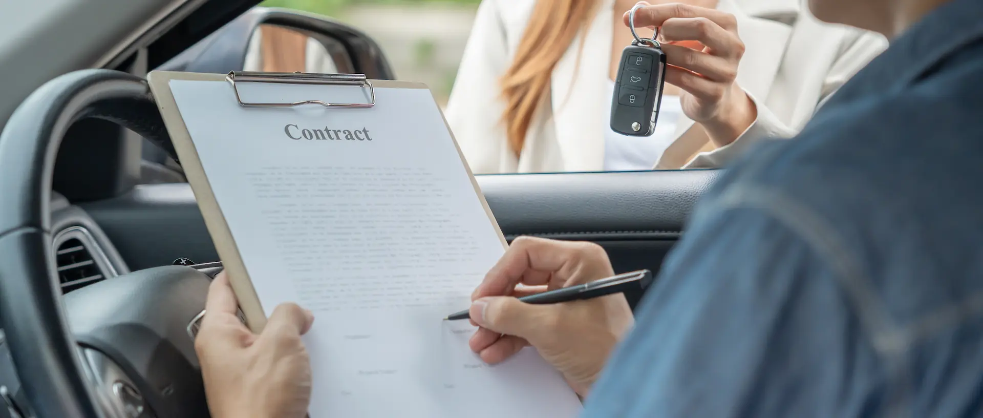 Banner thuê xe tự lái